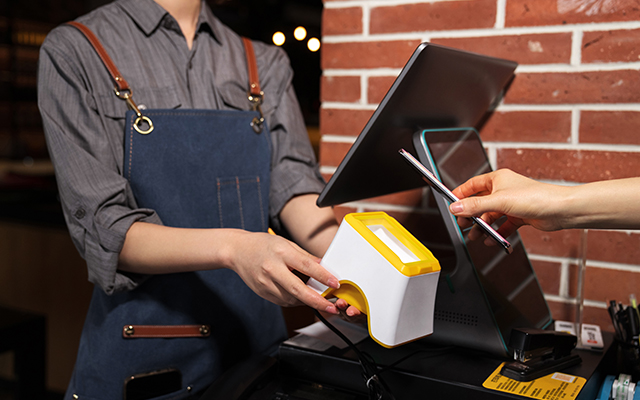 从数据驱动到智能运营，国产一体机主板赋能智慧新零售发展