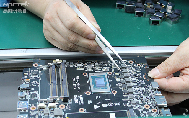 【工控科普】一片主板可以有多少路CPU？(图1)