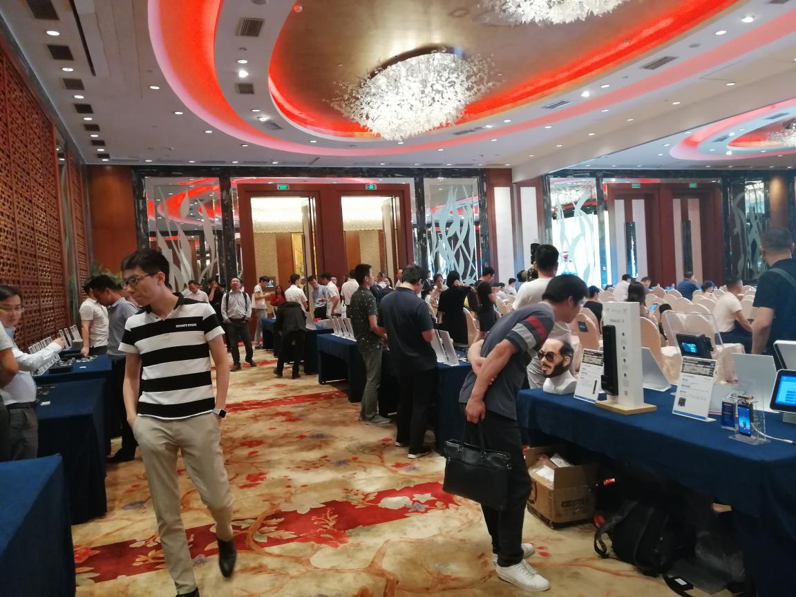 【高能计算】2019英特尔物联网高峰论坛 